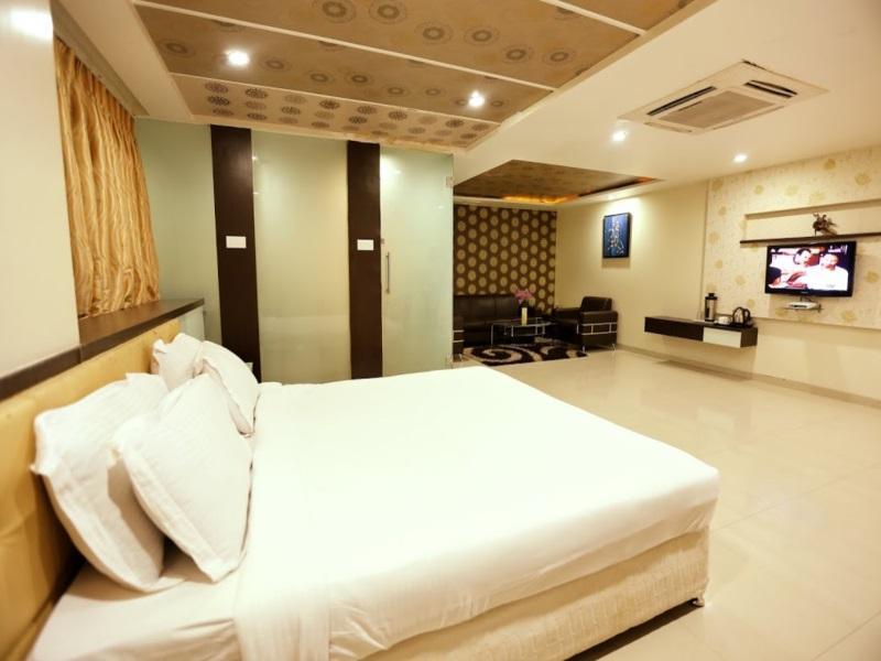 Sitara Grand Banjara Hills Hotel